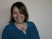 https://www.lemediasocial-emploi.fr/media/cache/articles_thumbnail/uploads/images/articles-small/61535c812f2a2_MEINDRE Delphine 2.jpg